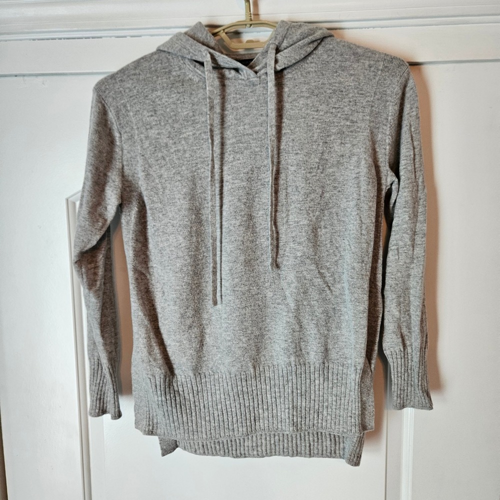 Banana Republic Sweatshirt Medium Gray Italian Merino Wool Blend Hooded Sweater - Picture 1 of 7